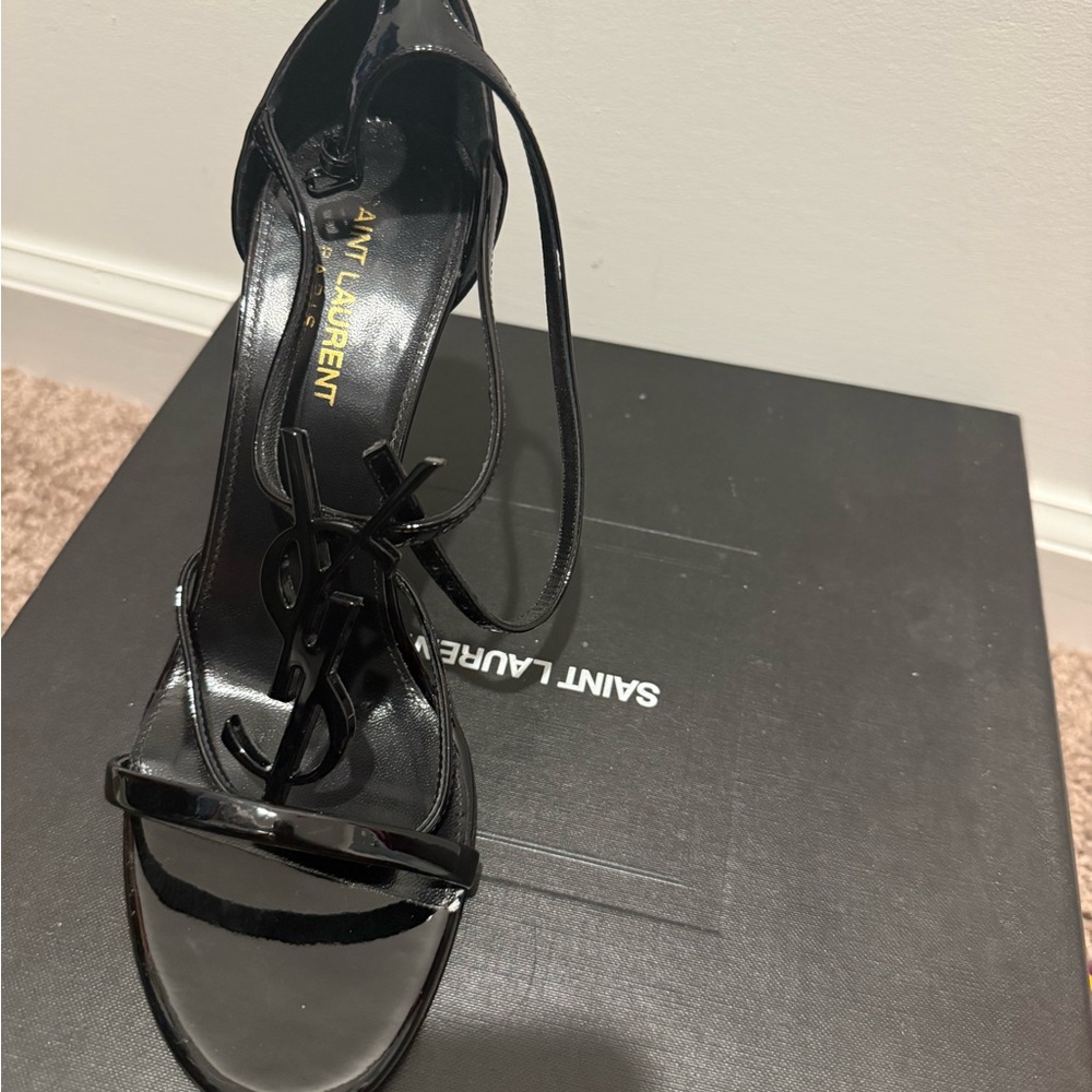 Saint Laurent Glossy Black Heels